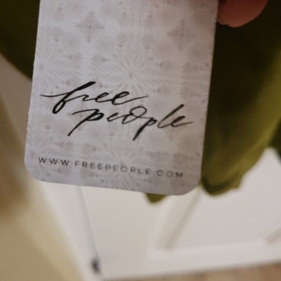 NWT Free People Santa Clara Thermal Long Sleeve Sweater Ferngully Size M-Olive - Picture 11 of 12